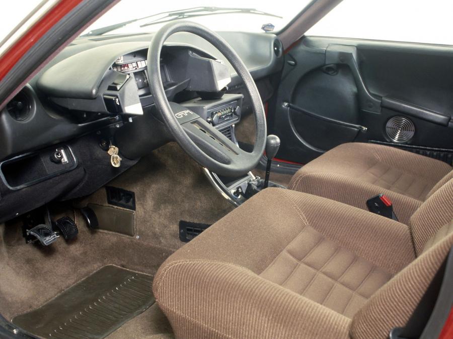  Citroen CX 2400 GTi 1977 года  (фото 6 из 6)